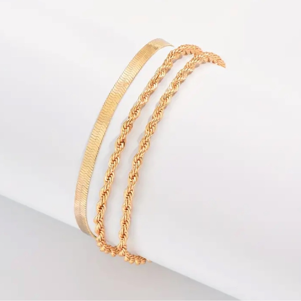 NEW Minimalistic Modern Gold 18k Bracelets Set of three